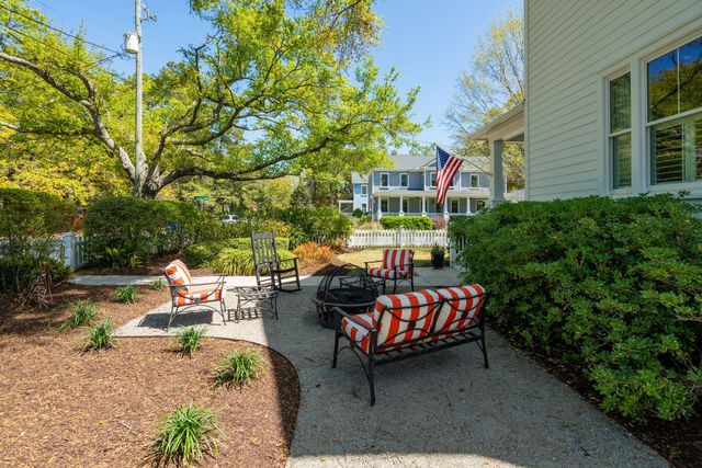 22 Pearl Avenue, Mount Pleasant, SC 29464