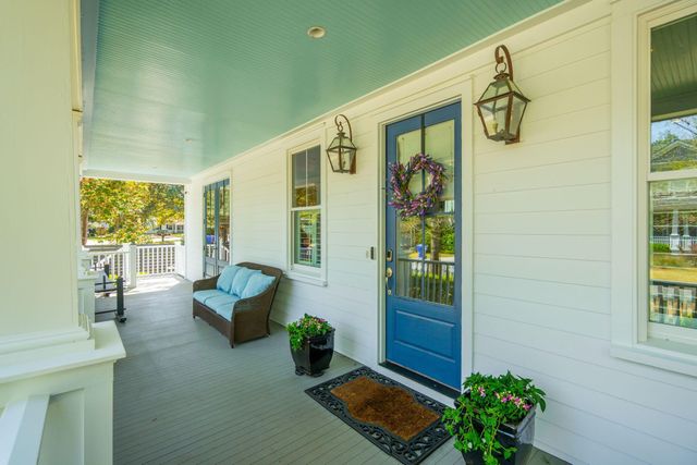 22 Pearl Avenue, Mount Pleasant, SC 29464