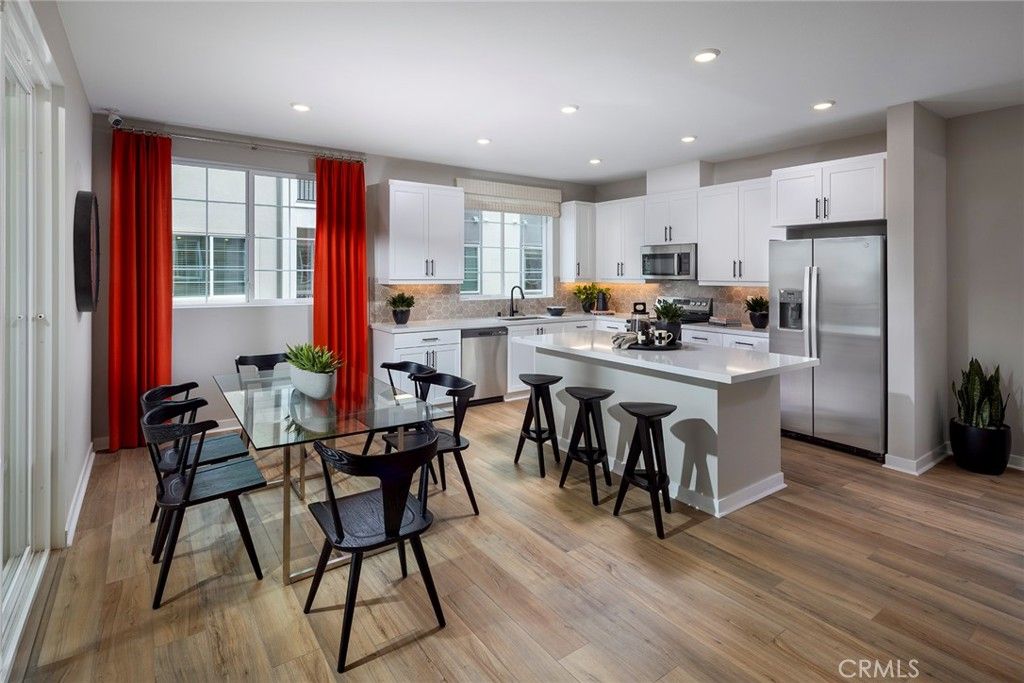 12967 Paradiso Drive 102, Eastvale, CA 92880