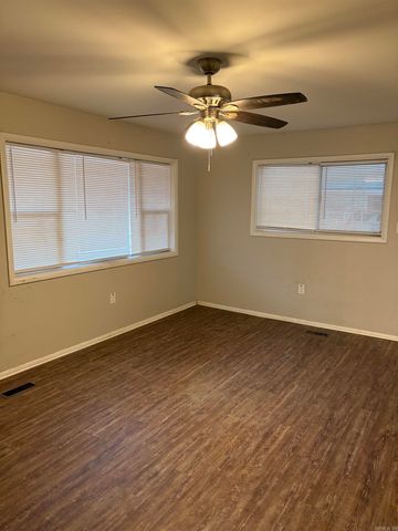 202 S Claremont Avenue, Sherwood, AR 72120