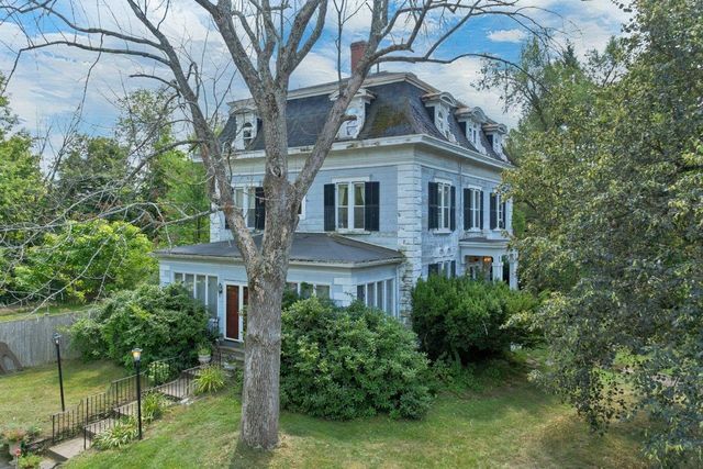 254 High Street, Somersworth, NH 03878