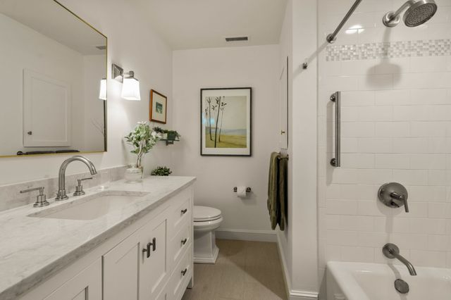 86 Common Street 86, Belmont, MA 02478