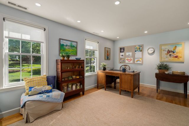 86 Common Street 86, Belmont, MA 02478