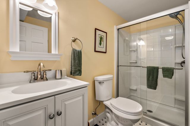 86 Common Street 86, Belmont, MA 02478