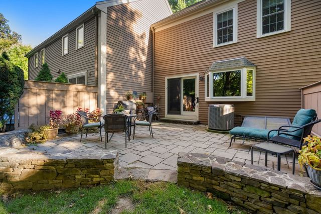86 Common Street 86, Belmont, MA 02478