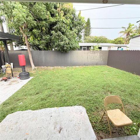 10305 SW 149th Terrace single, Miami, FL 33176