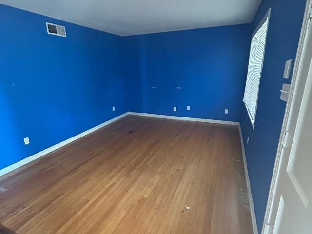 3021 S MENDENHALL RD, Memphis, TN 38115