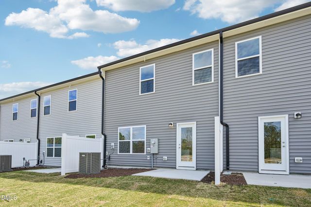 207 N Stonemill Trail, Wilsons Mills, NC 27520