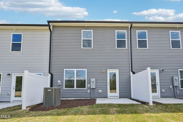 207 N Stonemill Trail, Wilsons Mills, NC 27520