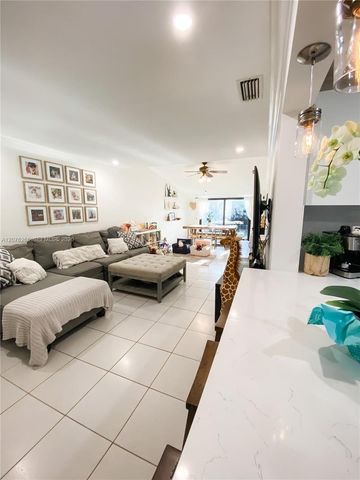 10050 SW 137th Court, Miami, FL 33186