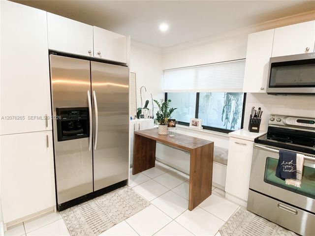 10050 SW 137th Court, Miami, FL 33186