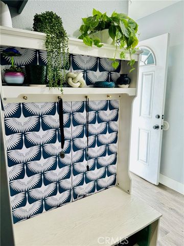 1311 E Pacific Coast, Wilmington (los Angeles), CA 90744