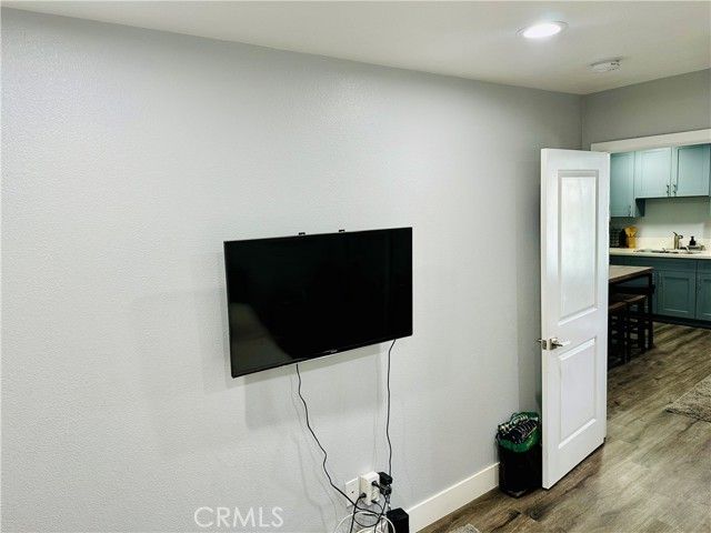 1311 E Pacific Coast, Wilmington (los Angeles), CA 90744