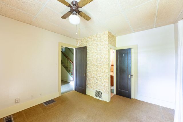 431 W College Street, Granville, OH 43023
