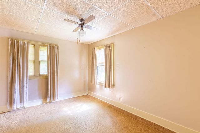 431 W College Street, Granville, OH 43023