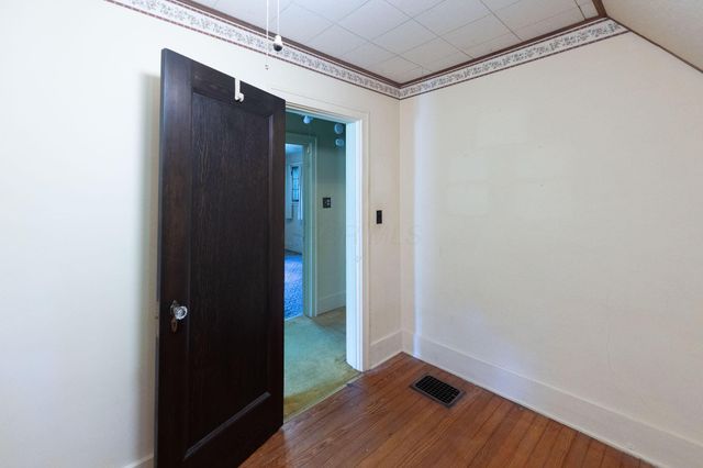 431 W College Street, Granville, OH 43023