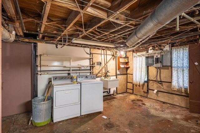 431 W College Street, Granville, OH 43023