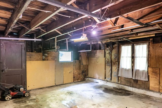 431 W College Street, Granville, OH 43023