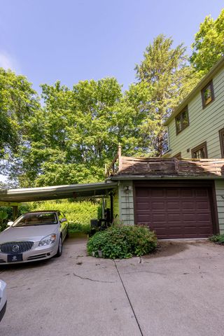 431 W College Street, Granville, OH 43023