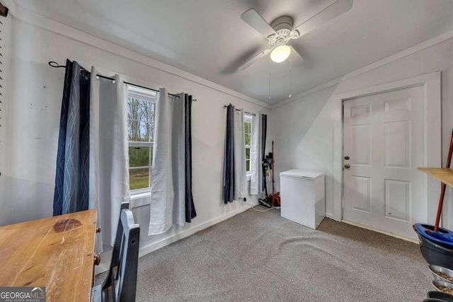 91 Oak Hill Drive NE, White, GA 30184