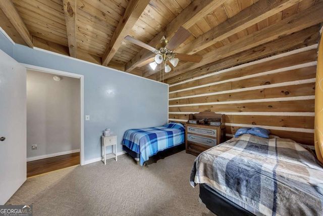 91 Oak Hill Drive NE, White, GA 30184