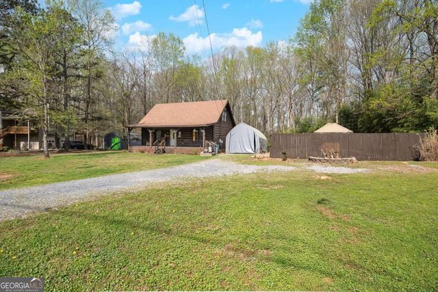 91 Oak Hill Drive NE, White, GA 30184