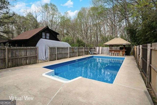 91 Oak Hill Drive NE, White, GA 30184