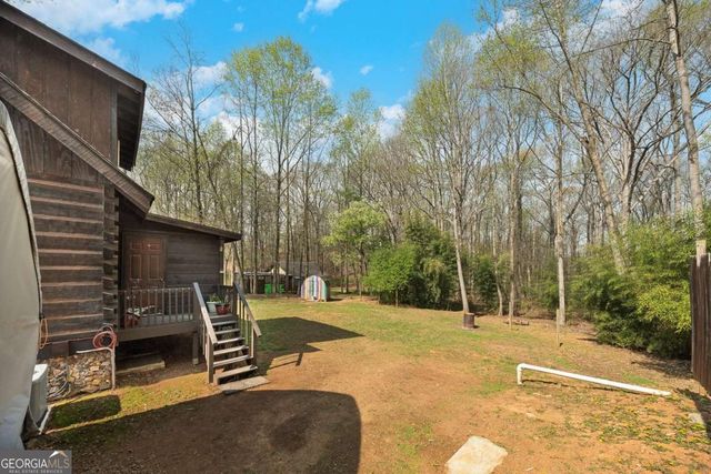 91 Oak Hill Drive NE, White, GA 30184