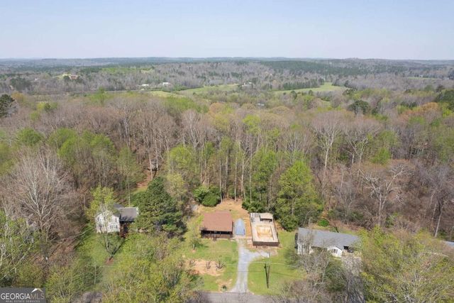 91 Oak Hill Drive NE, White, GA 30184