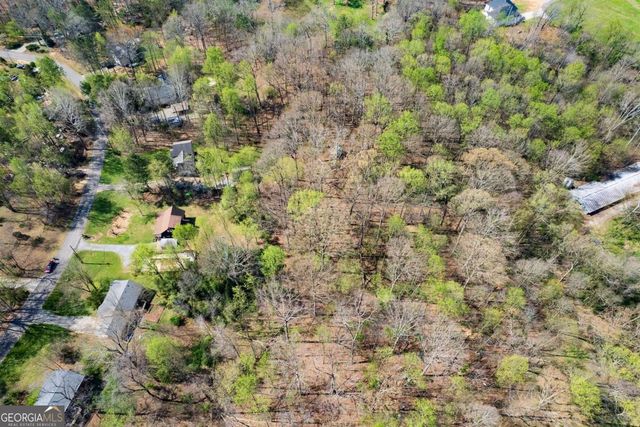 91 Oak Hill Drive NE, White, GA 30184