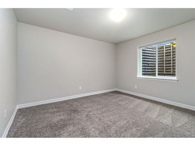 1882 Egnar St, Loveland, CO 80538