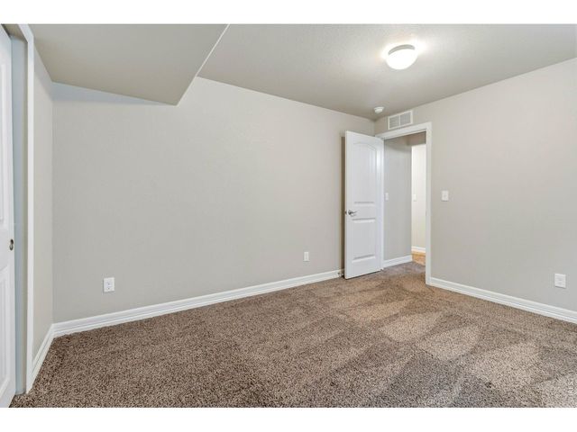 1882 Egnar St, Loveland, CO 80538