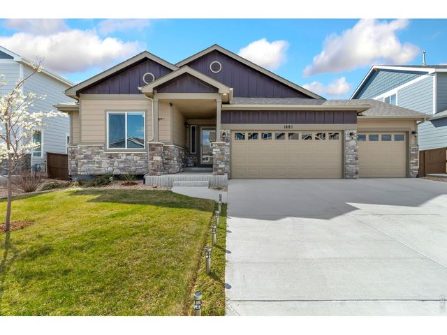 1882 Egnar St, Loveland, CO 80538