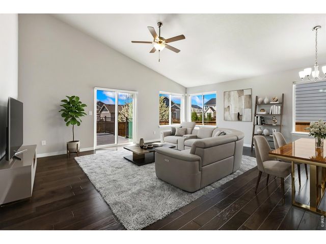 1882 Egnar St, Loveland, CO 80538