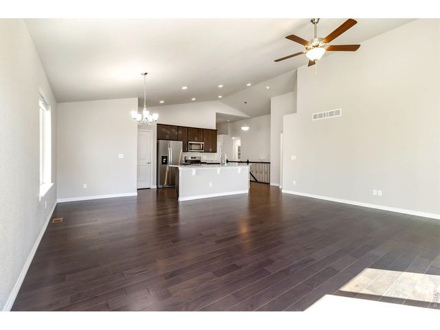 1882 Egnar St, Loveland, CO 80538