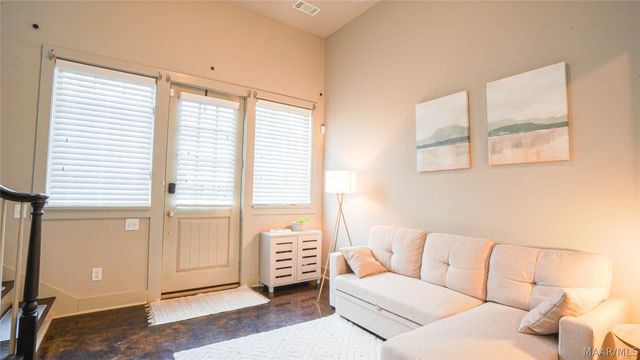 7724 LONG ACRE Street, Montgomery, AL 36116