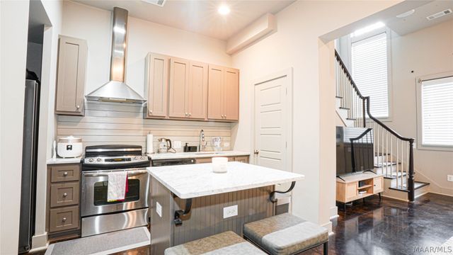 7724 LONG ACRE Street, Montgomery, AL 36116
