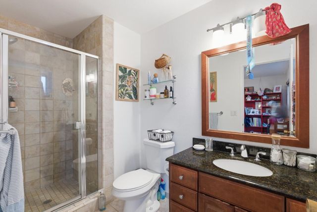 373 Carlos Avenue, Redwood City, CA 94061