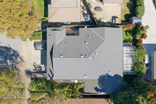 373 Carlos Avenue, Redwood City, CA 94061