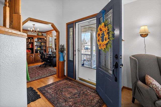 2265 Innsbrooke Drive, Sun Prairie, WI 53590