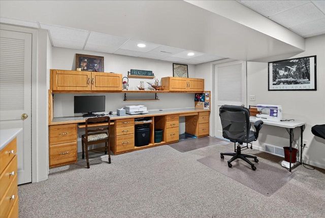 2265 Innsbrooke Drive, Sun Prairie, WI 53590