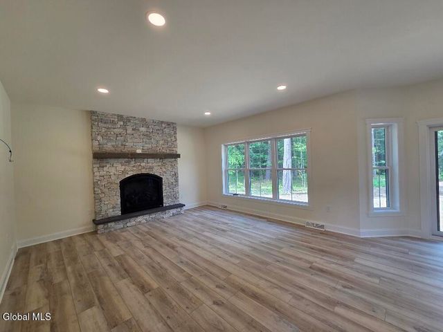 2 Karl Farm Road, Sand Lake, NY 12018