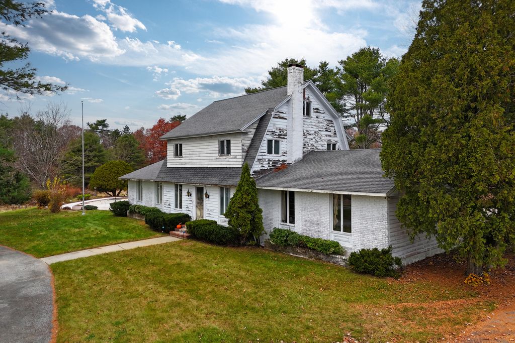 210A Augusta Road, Topsham, ME 04086 — exterior