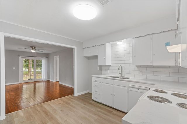 615 Riveredge Drive, Richmond, TX 77406