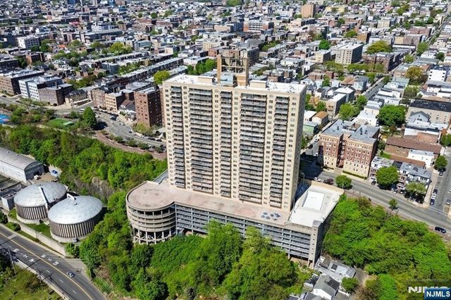 6600 JFK Blvd E 6C, West New York, NJ 07093