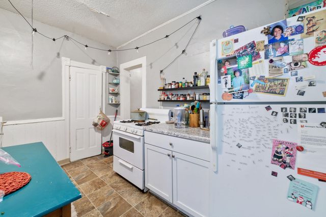 893 Jenks Avenue, Saint Paul, MN 55106