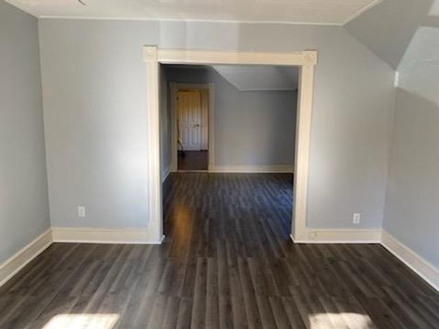 893 Jenks Avenue, Saint Paul, MN 55106