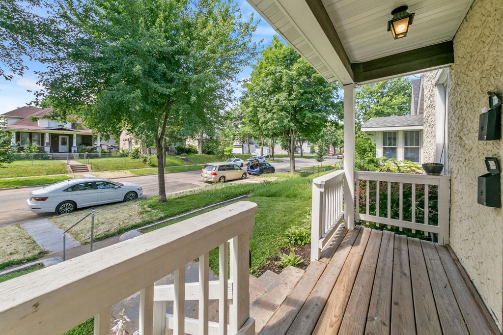 893 Jenks Avenue, Saint Paul, MN 55106 — photo 2