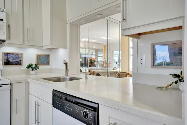 1481 S Ocean Boulevard 412, Pompano Beach, FL 33062