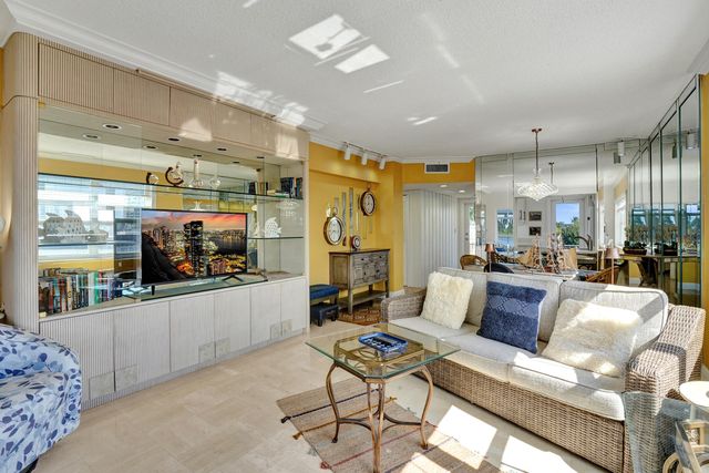 1481 S Ocean Boulevard 412, Pompano Beach, FL 33062